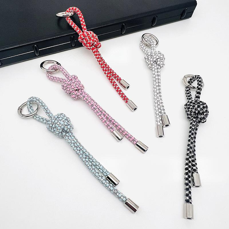 Phone Accessories Ideas - クリスタルバタフライノットペンダント 携帯電話用 手作りバッグデコレーション おしゃれなアクセサリー 完璧なギフトアイデア
