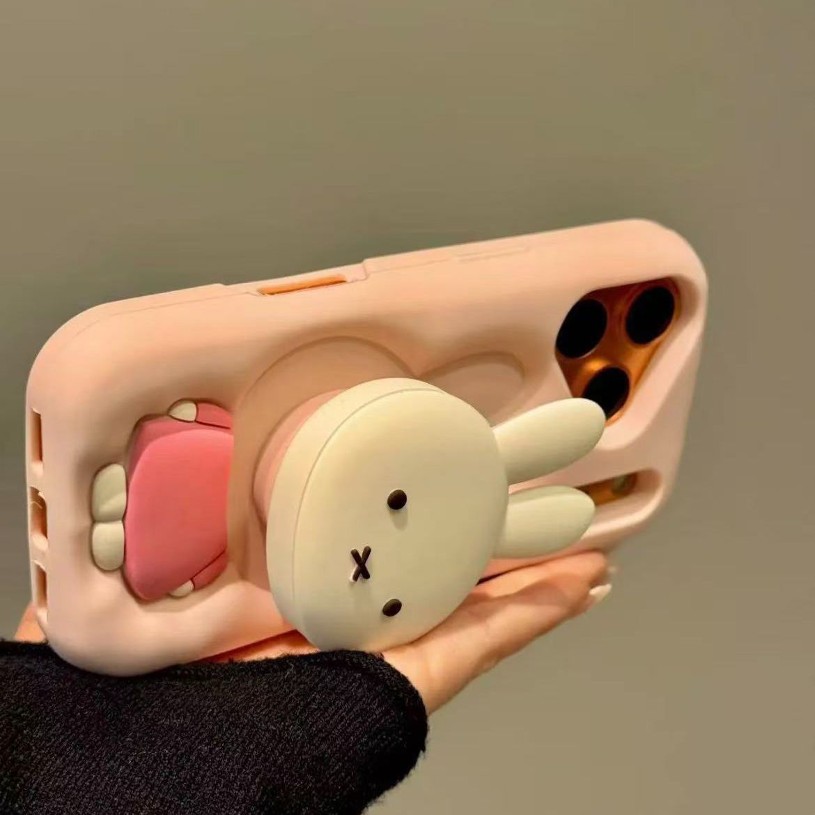 Phone Accessories Box Set - 漫画風3Dミッフィーブラケット付き携帯電話ケース iPhone17 Pro Max対応 携帯電話ケース iPhone