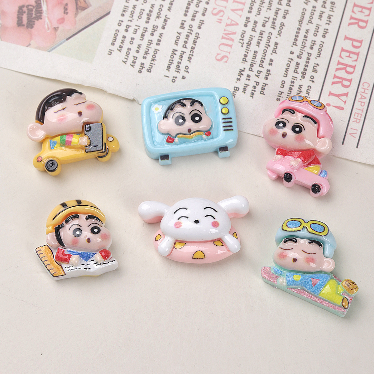 かわいいクレヨンしんちゃん樹脂製アクセサリー装飾人形アニメ漫 - Phone Accessories Doll のレビューと価格