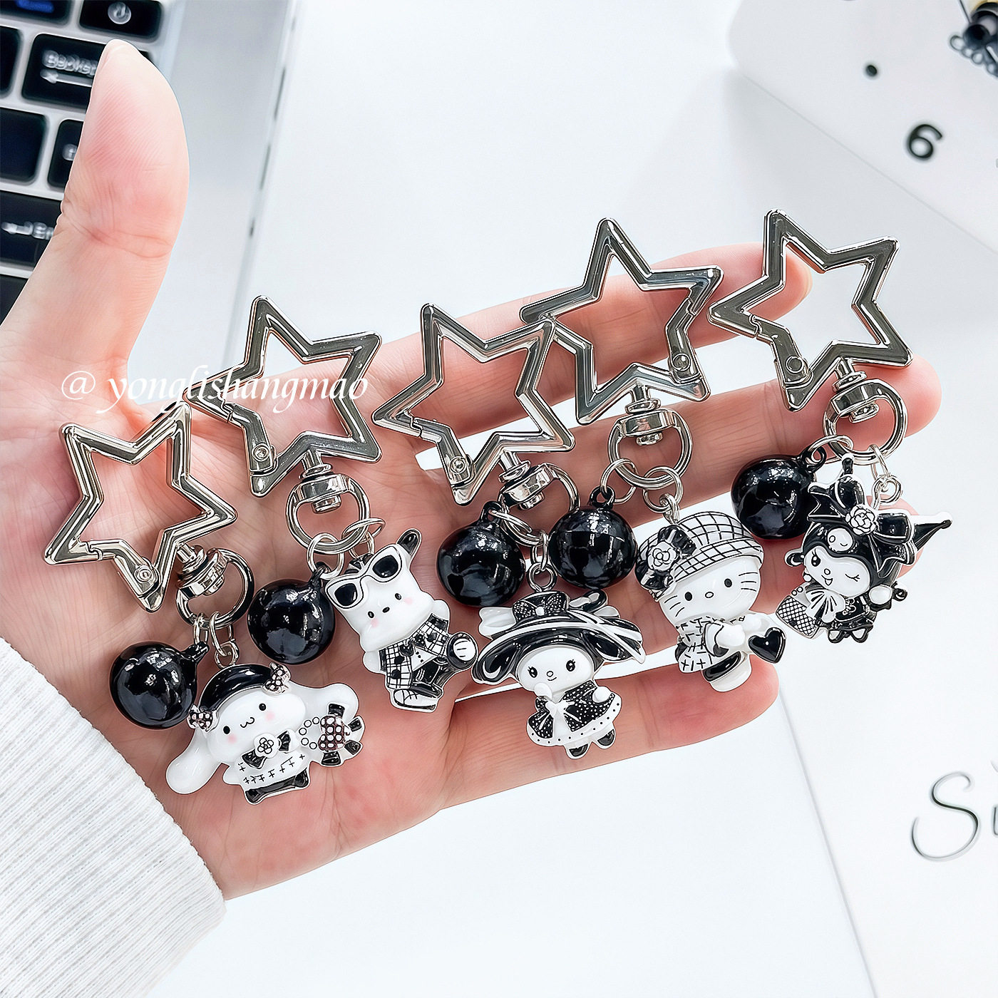 ヴィンテージ Y2k サンリオ ハローキティ クロミ スター - Phone Accessories Cute のレビューと価格